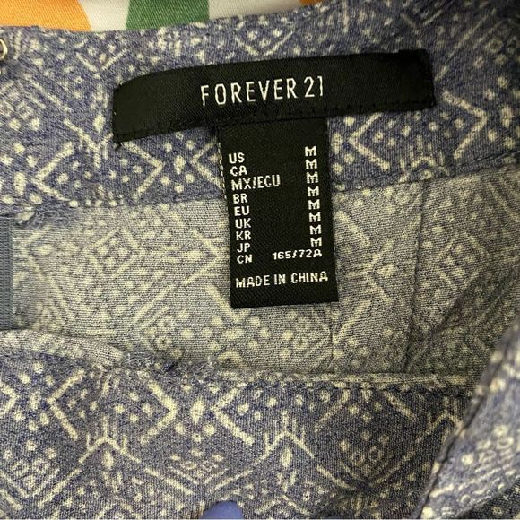 Forever 21 Ornate Print Skirt - Picture 7 of 8